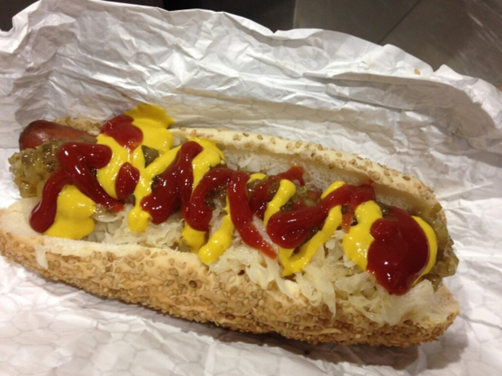 コストコに会員以外で入る方法は3つ！でも、フードコートに入れる？！ お役立ち情報館